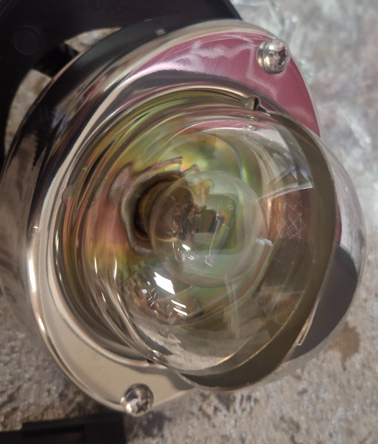 Genuine International Truck 3873333C1 Light Exterior Clear Lens SST 9186-8563-33