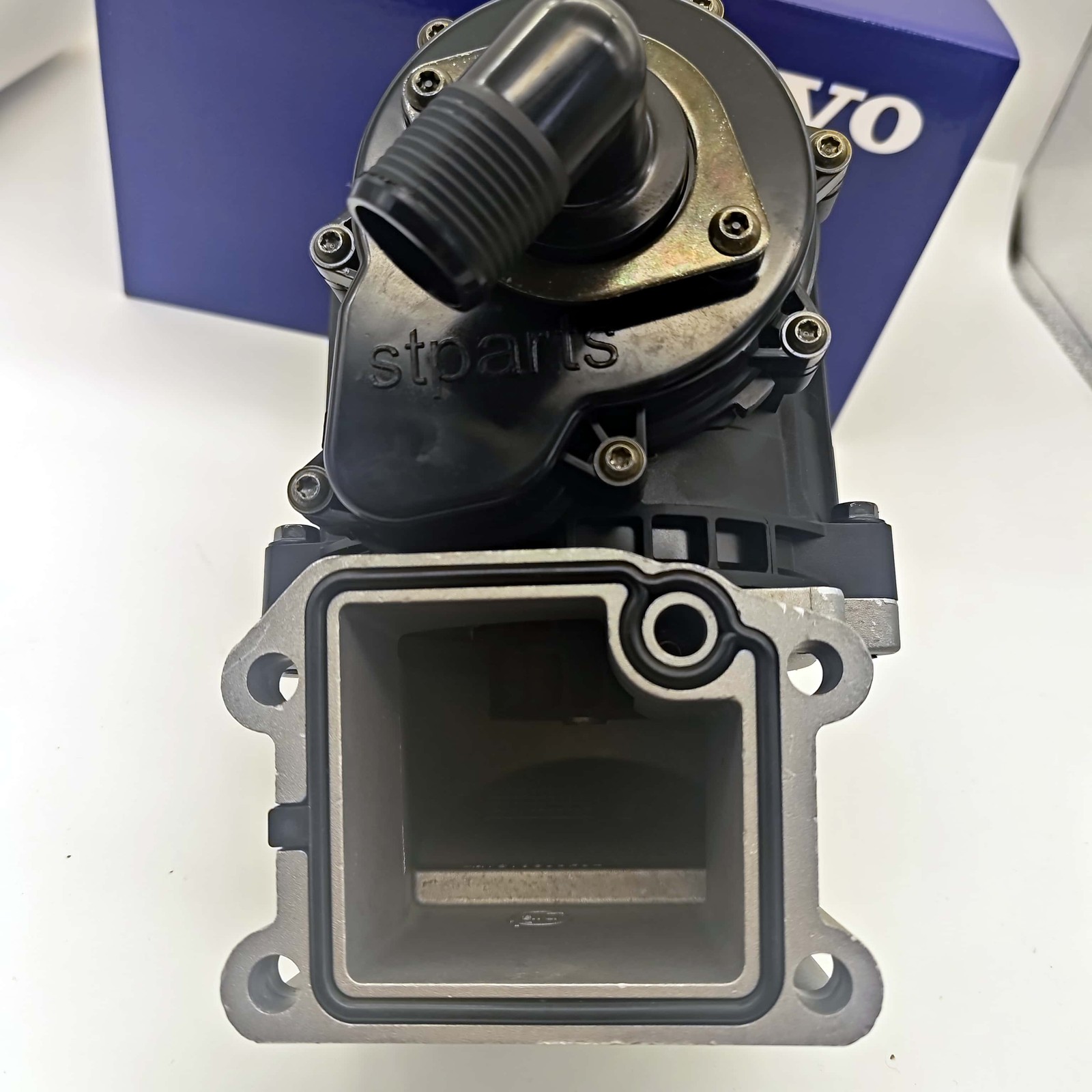 Oil Crankcase Ventilation Separator For Volvo D13 MP8 21122541 20499419 Truck