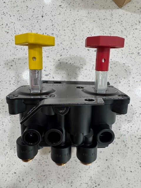 MV3 Module Dash Valve fit for: Volvo Haldex Midland Style KN20619 RKN20619 A/M