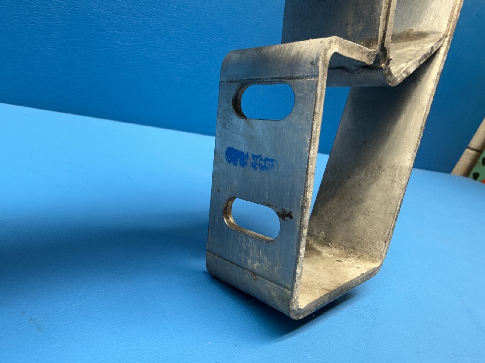 International Navistar 4070448C4 Fuel Tank Mounting Strap Assembly
