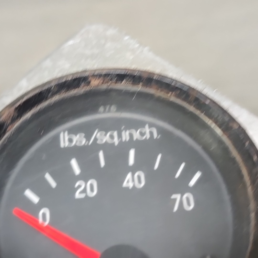 Vintage VDO 0-70 Lbs Per Sq Inch Gauge Meter 2-1/16″ w/ Mounting