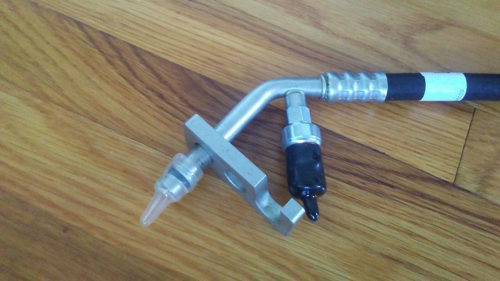 NEW! PACCAR A/C HOSE , SUPPLY L4765003 ,15722057 ,Galaxy SLE 4890 13/32 in 10mm
