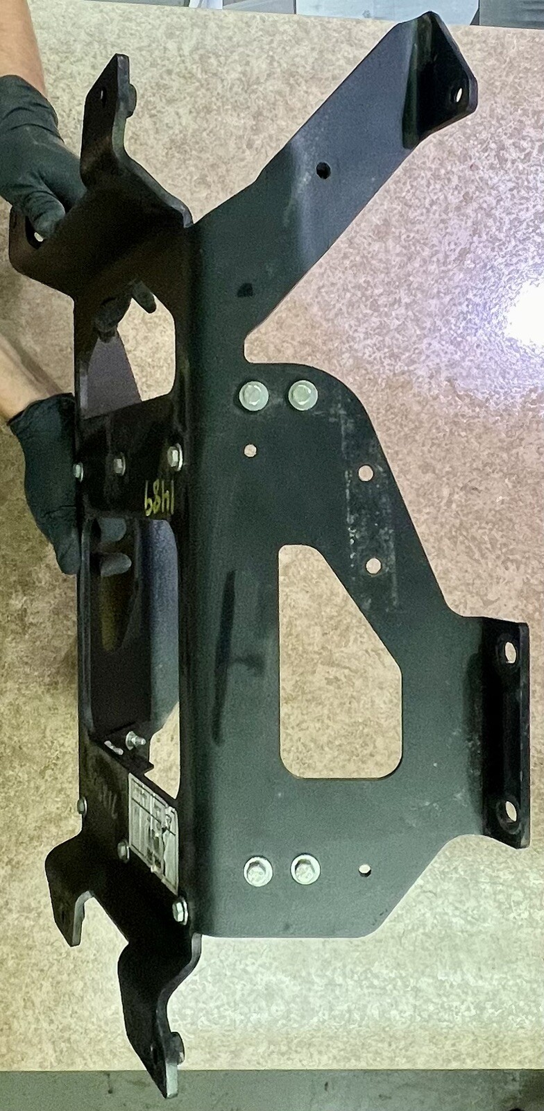 Paccar Peterbilt Air Cleaner Mount Bracket D11-1647 / 10225AD # 17008