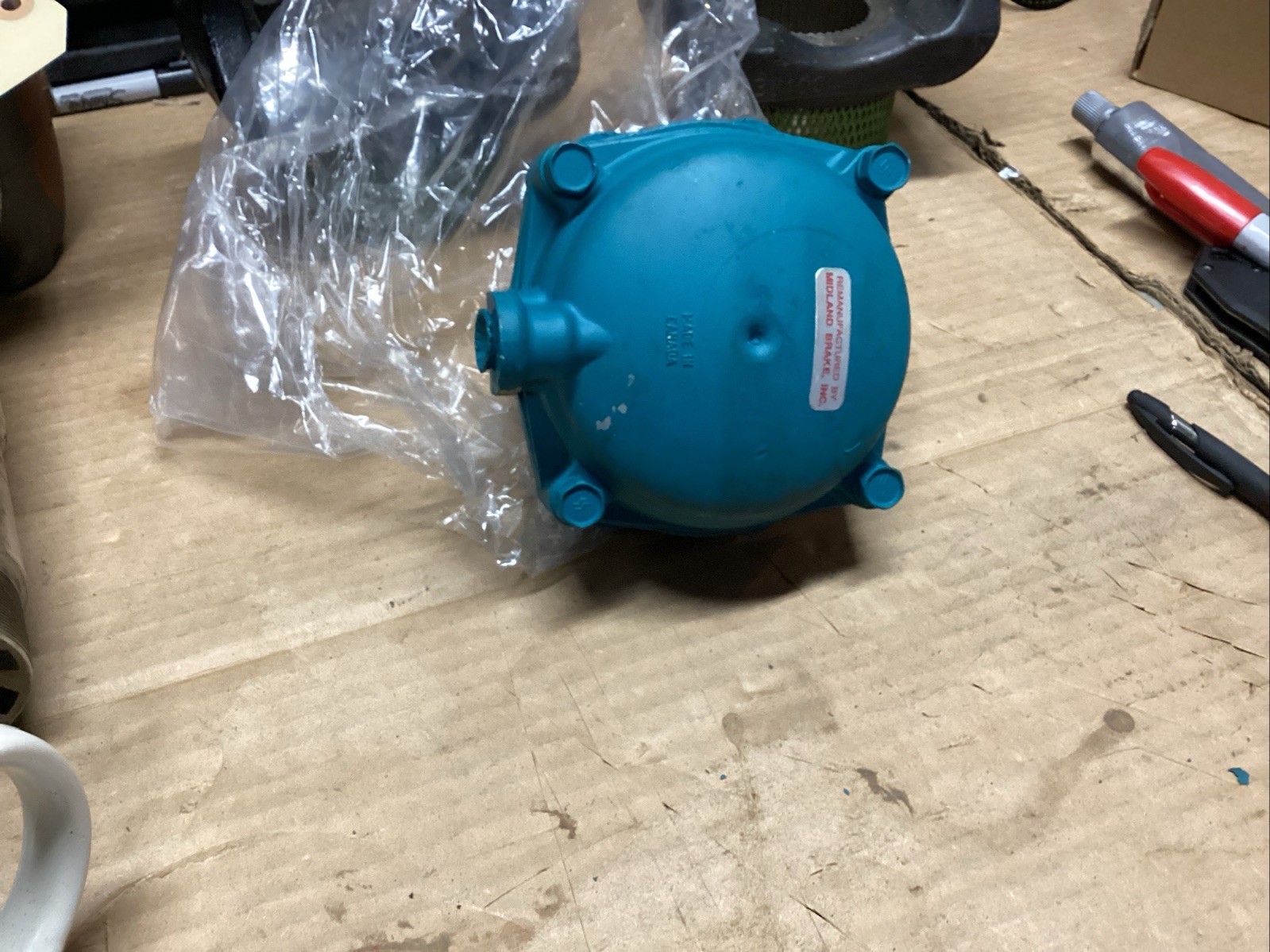 New Like-Nu 281865X, RE-6 Relay Emergency Valve One New Reman