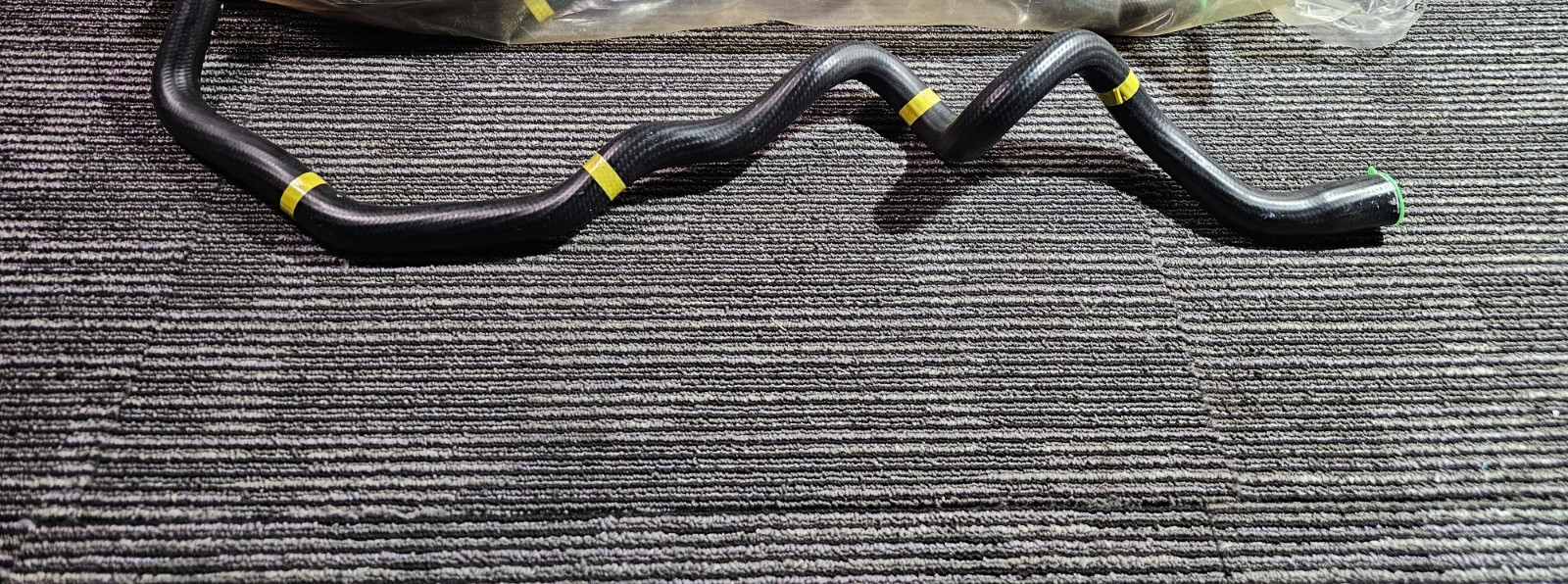 (QTY 1) Imperial 4132922C4 Power Steering Hose Fits Navistar INTERNATIONAL