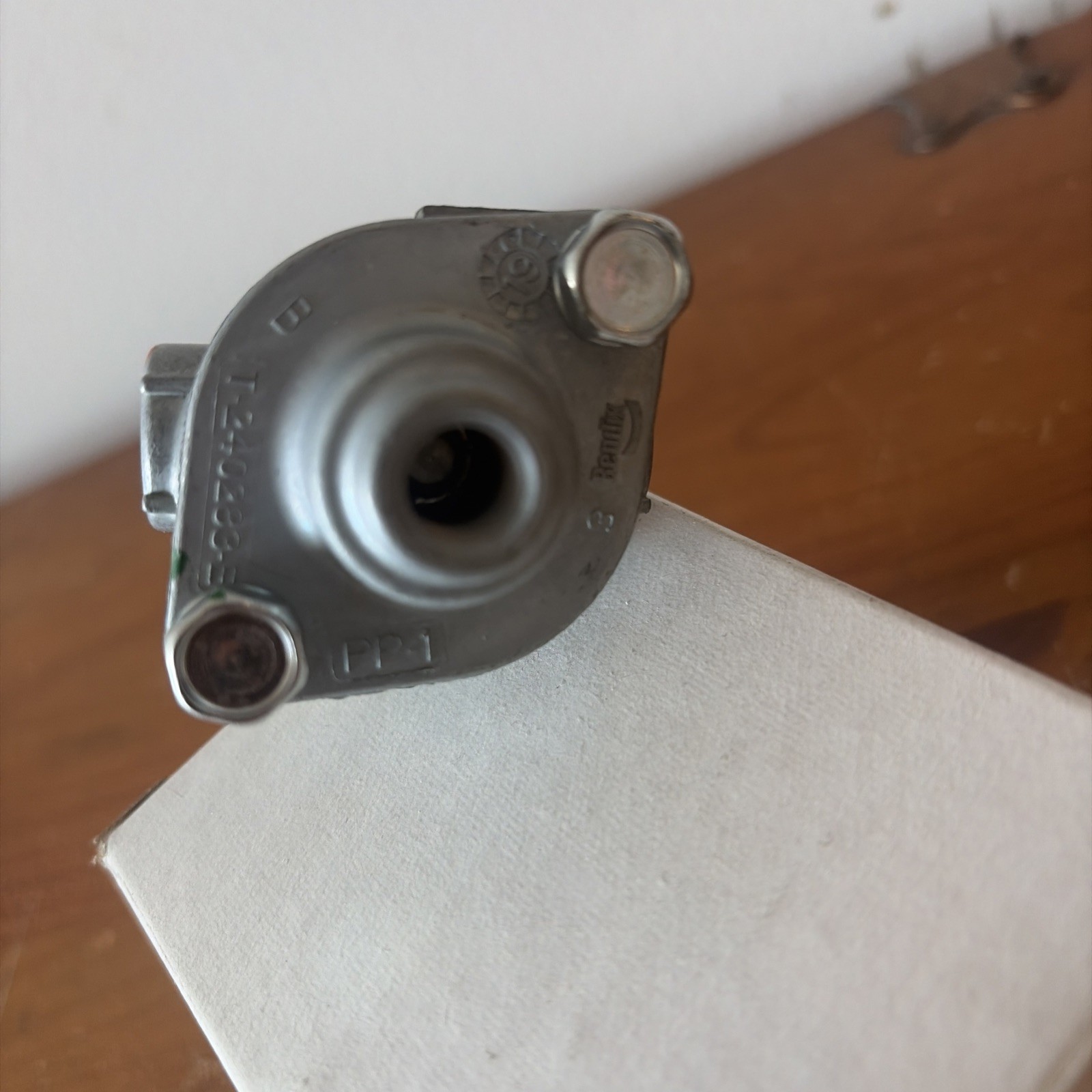 Bendix OR276567 X PP-1 Push / Pull Control Valve (Remanufactured)