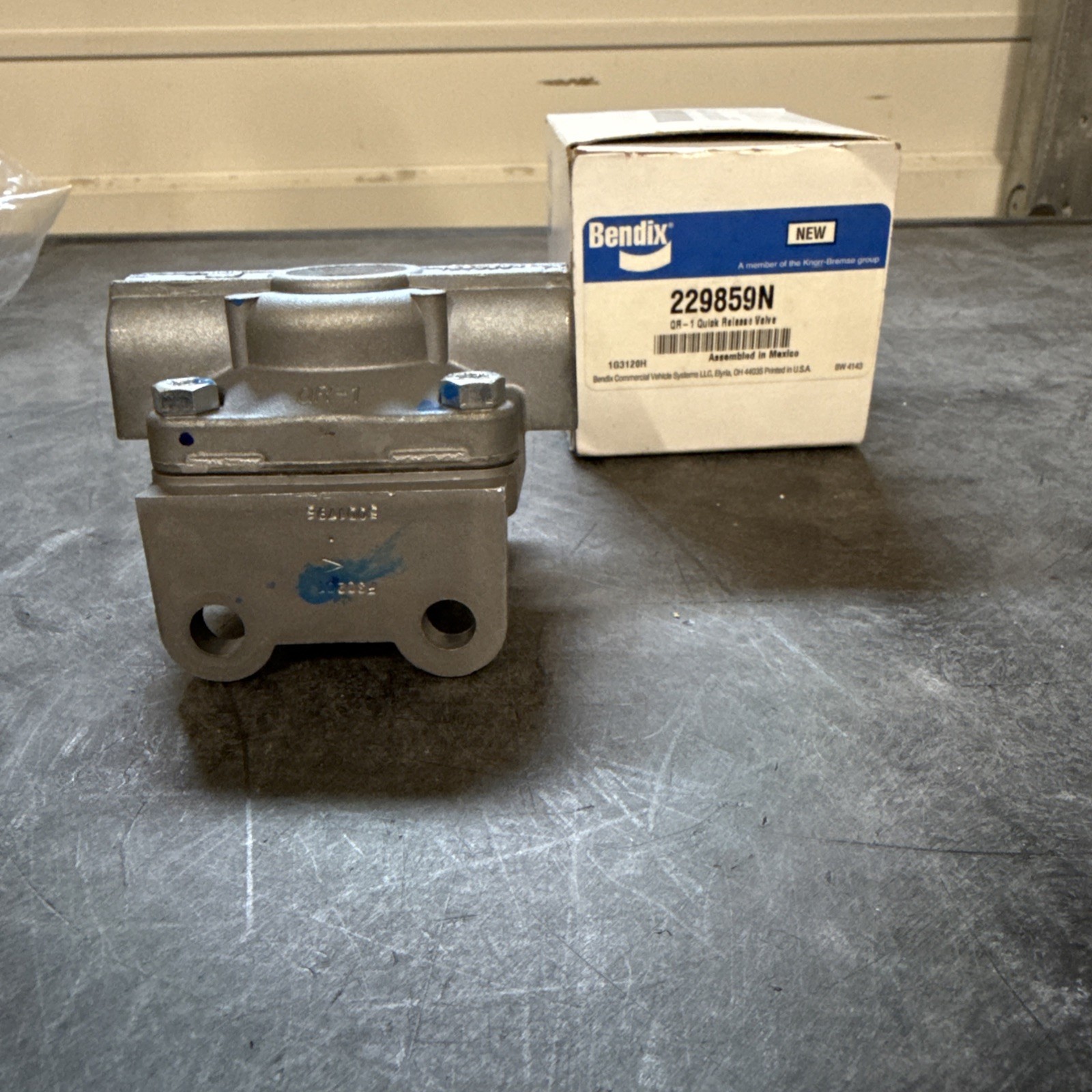 BENDIX QR-1 BRAKE QUICK RELEASE VALVE – 229859N – New In Package