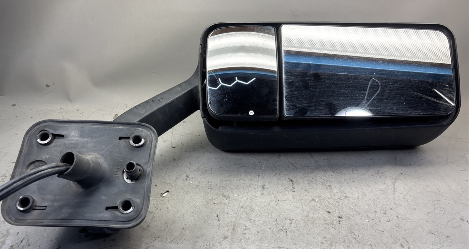 Used Freightliner P3 LH Heated Mirror Assy w/ Temp Sensor – P/N A22-61257-013