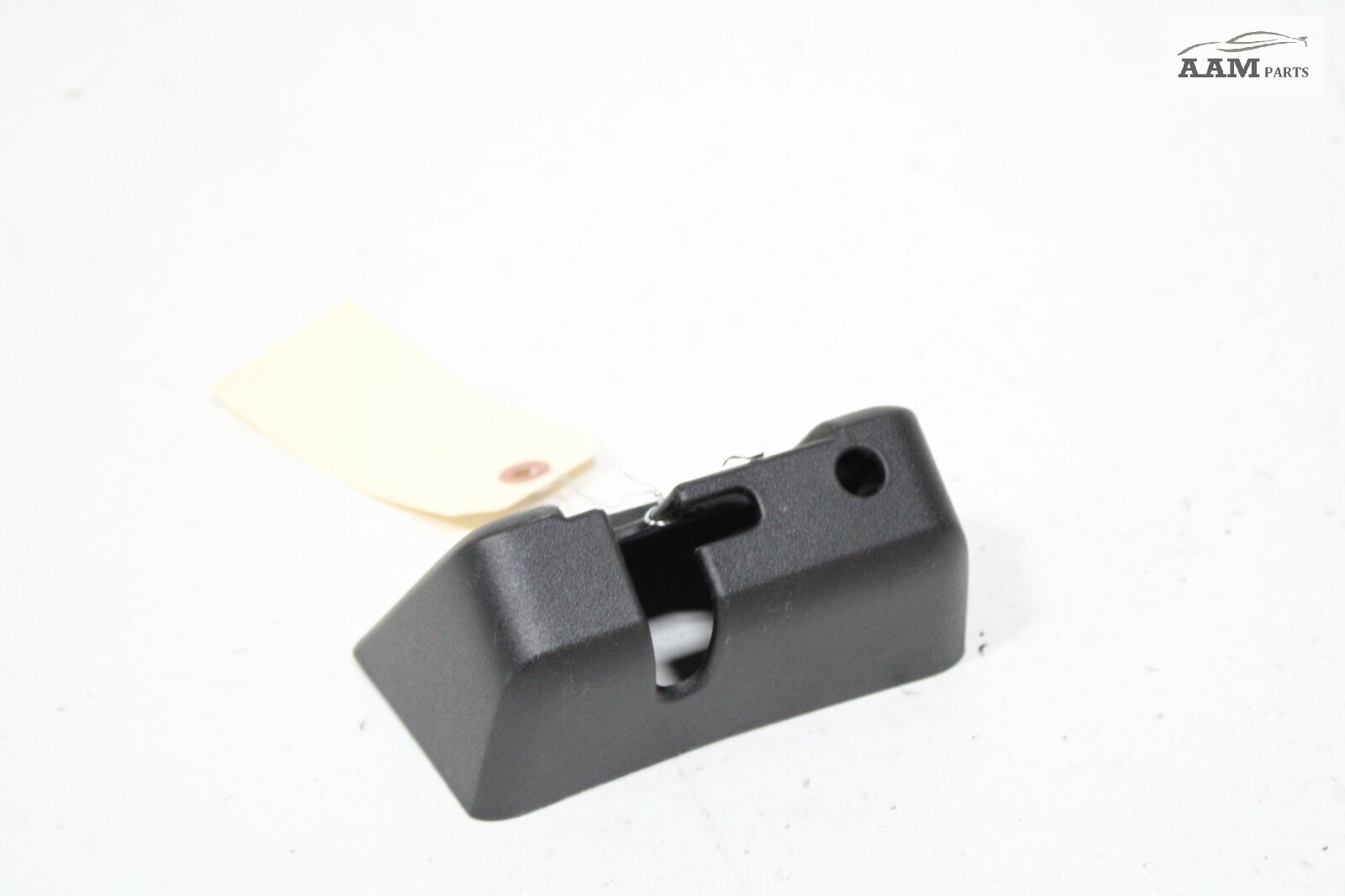 2018-2024 FREIGHTLINER CASCADIA FRONT LEFT BUNK LATCH COVER 18-69136-000 OEM