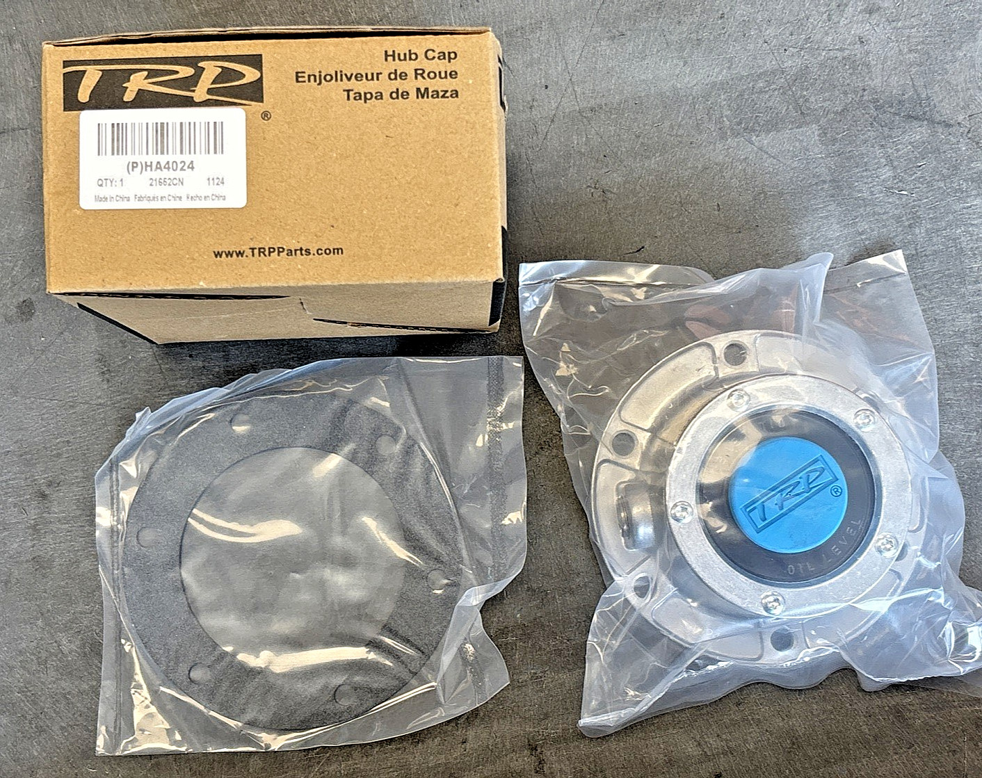~ NEW TRP ALUMINUM HUB CAP & GASKET w/ 6 HOLES for FRONT STEER AXLE ~ HA4024
