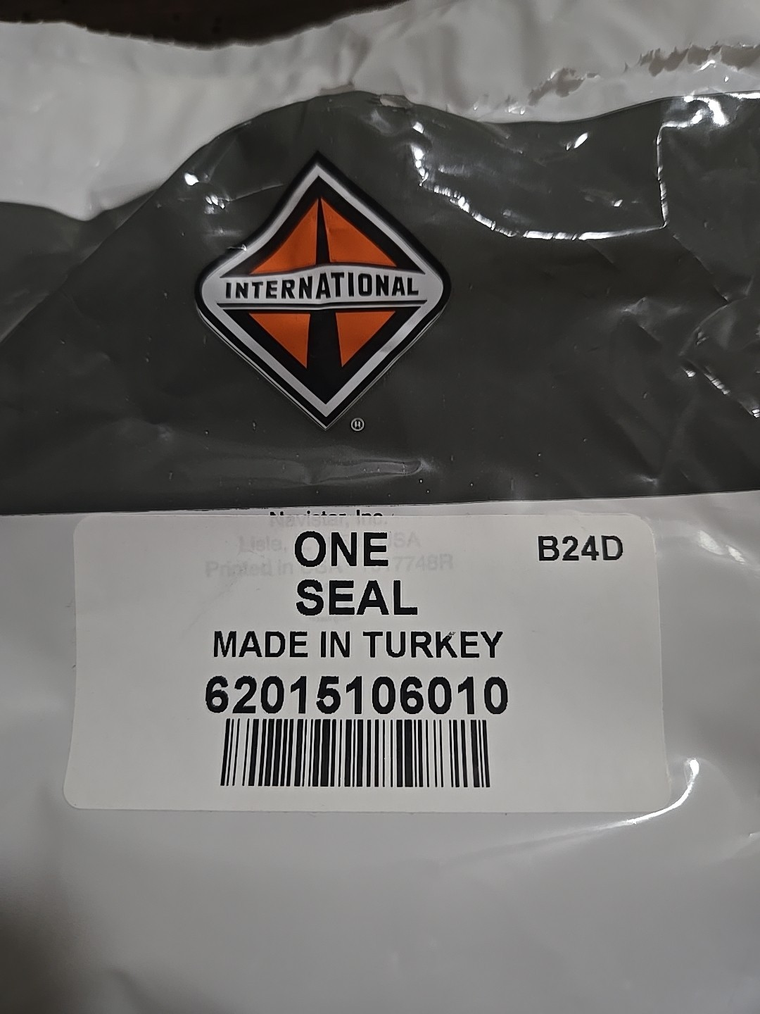 OEM INTERNATIONAL SEAL RADIAL SHAFT 62015106010