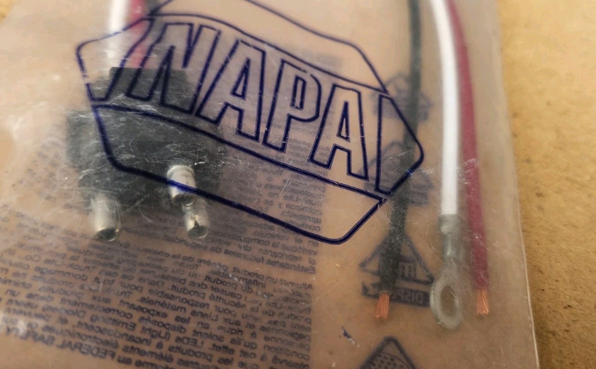 NEW Napa 94926 Wiring Pigtail