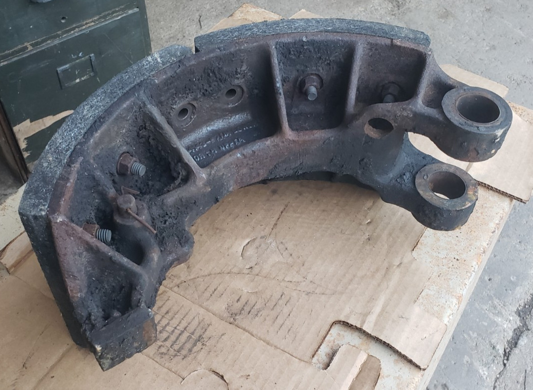 Mack 2QD4143 Rear Cast Iron Brake Shoe, 50-58k, Obsolete
