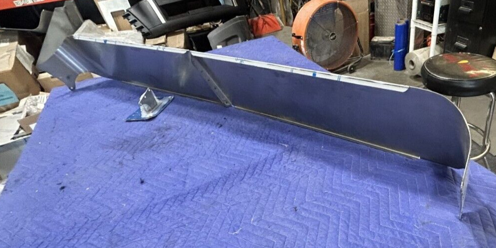10in SS Intimidator Rival Straight Drop Visor For KW W900B, W900L Flat Glass