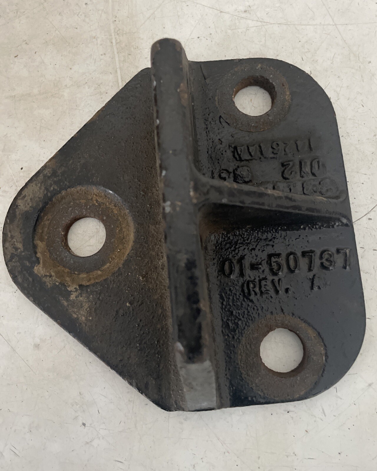 GENUINE PACCAR AXLE STOP 01-50737 OEM USED