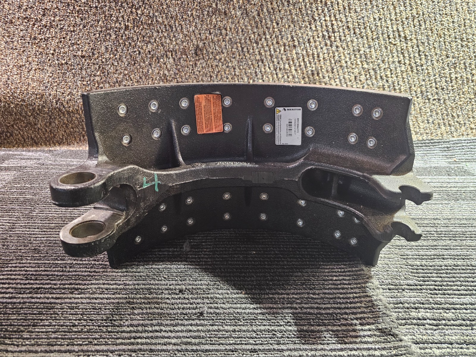 MERITOR BRK18842372 SMA23014728CP LINED SHOE 4728 CAM 7249