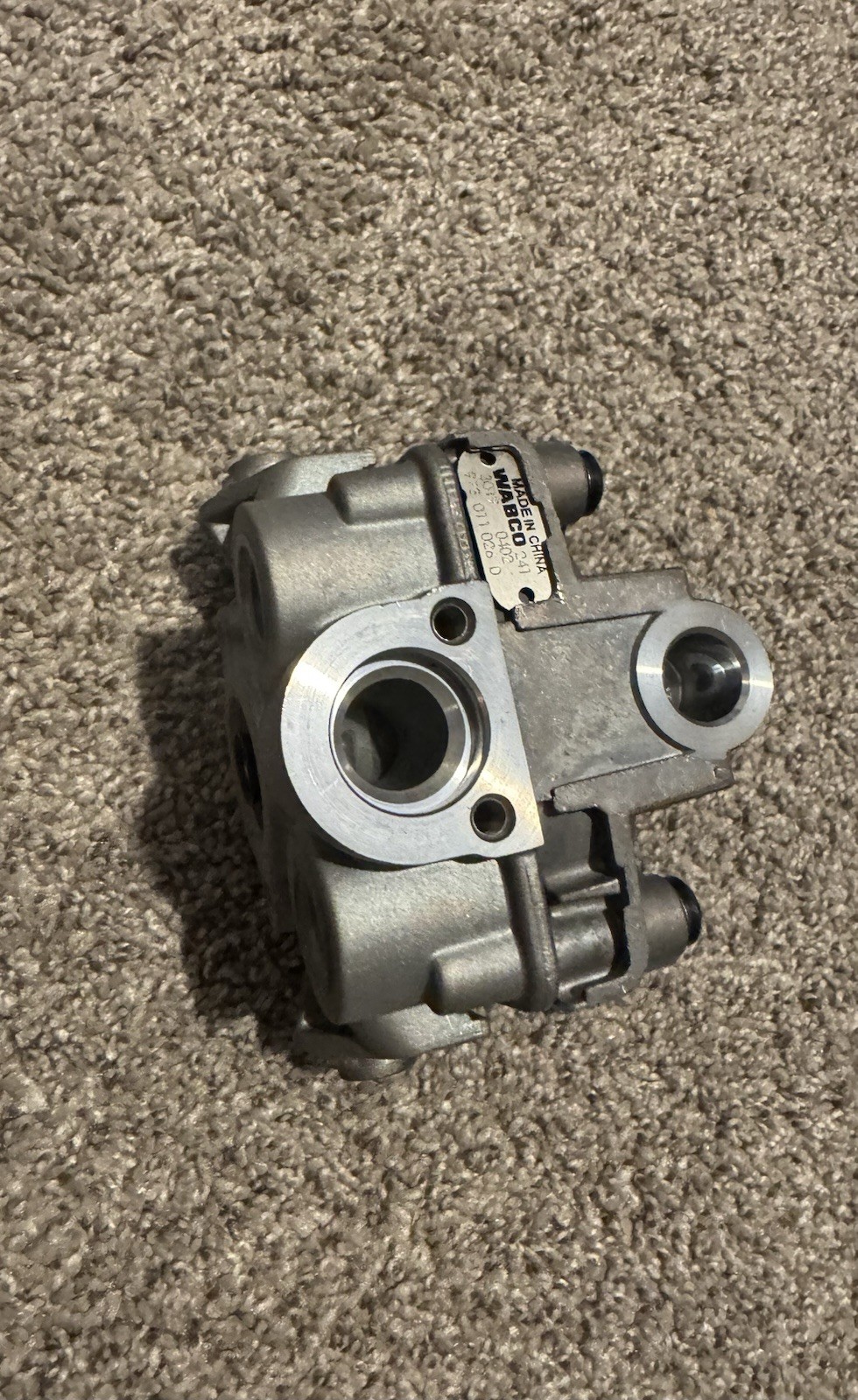 New WABCO 241 Valve Assembly – Made in China – Part No. 973 011 026 0