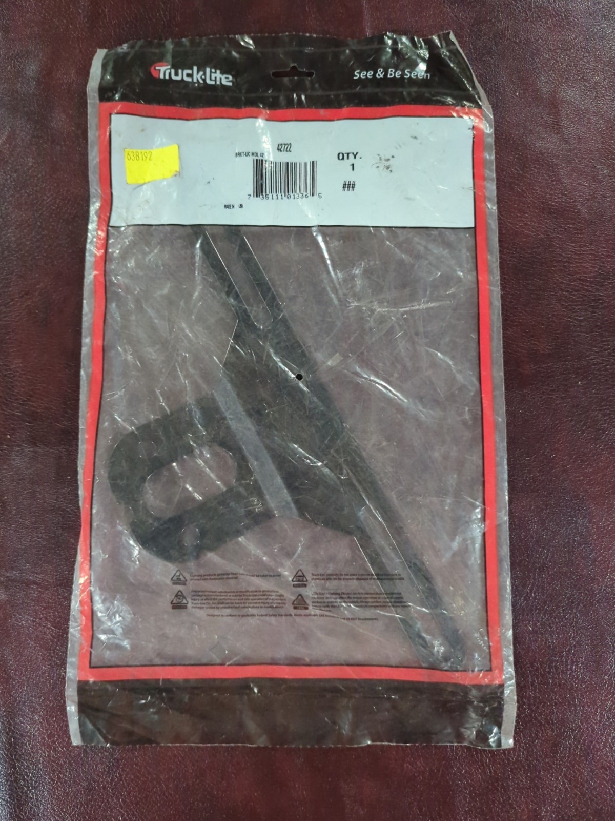 Truck-Lite License Plate Bracket P/N: 42722