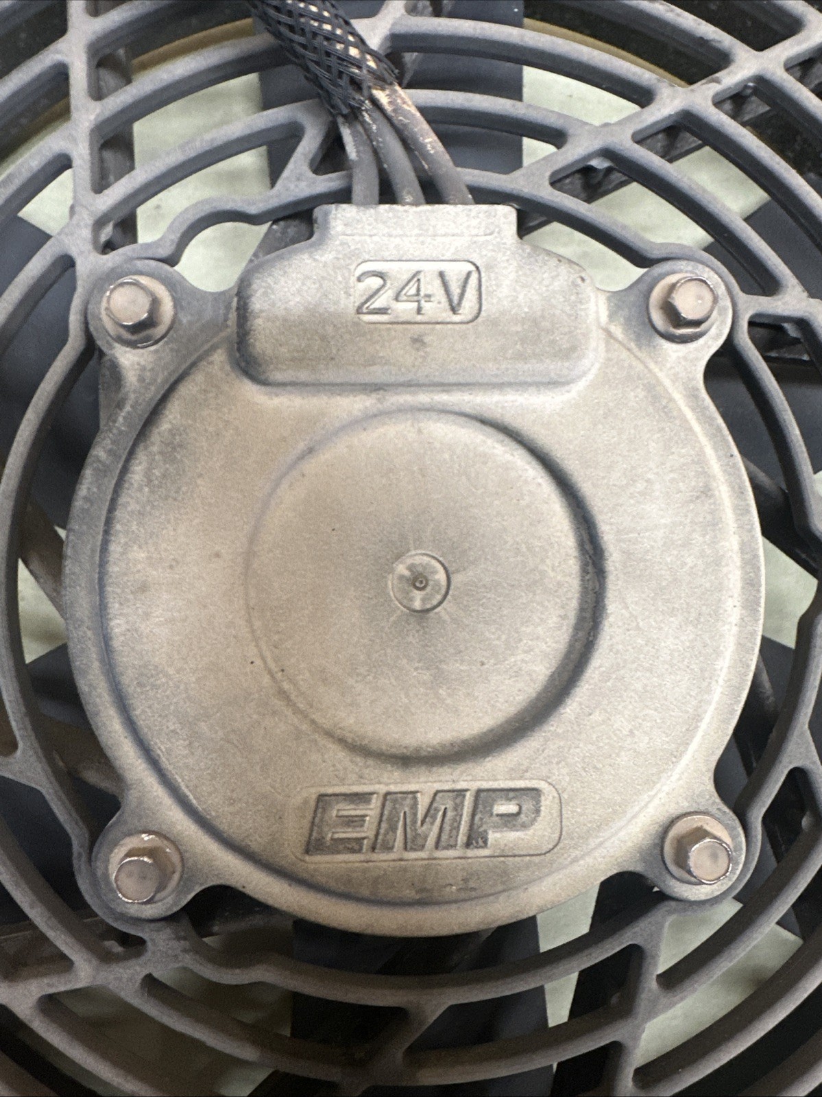 EMP 24V 25A FIL-11 11″ Hybrid Service Fan # 1050005093 New Flyer bus push This