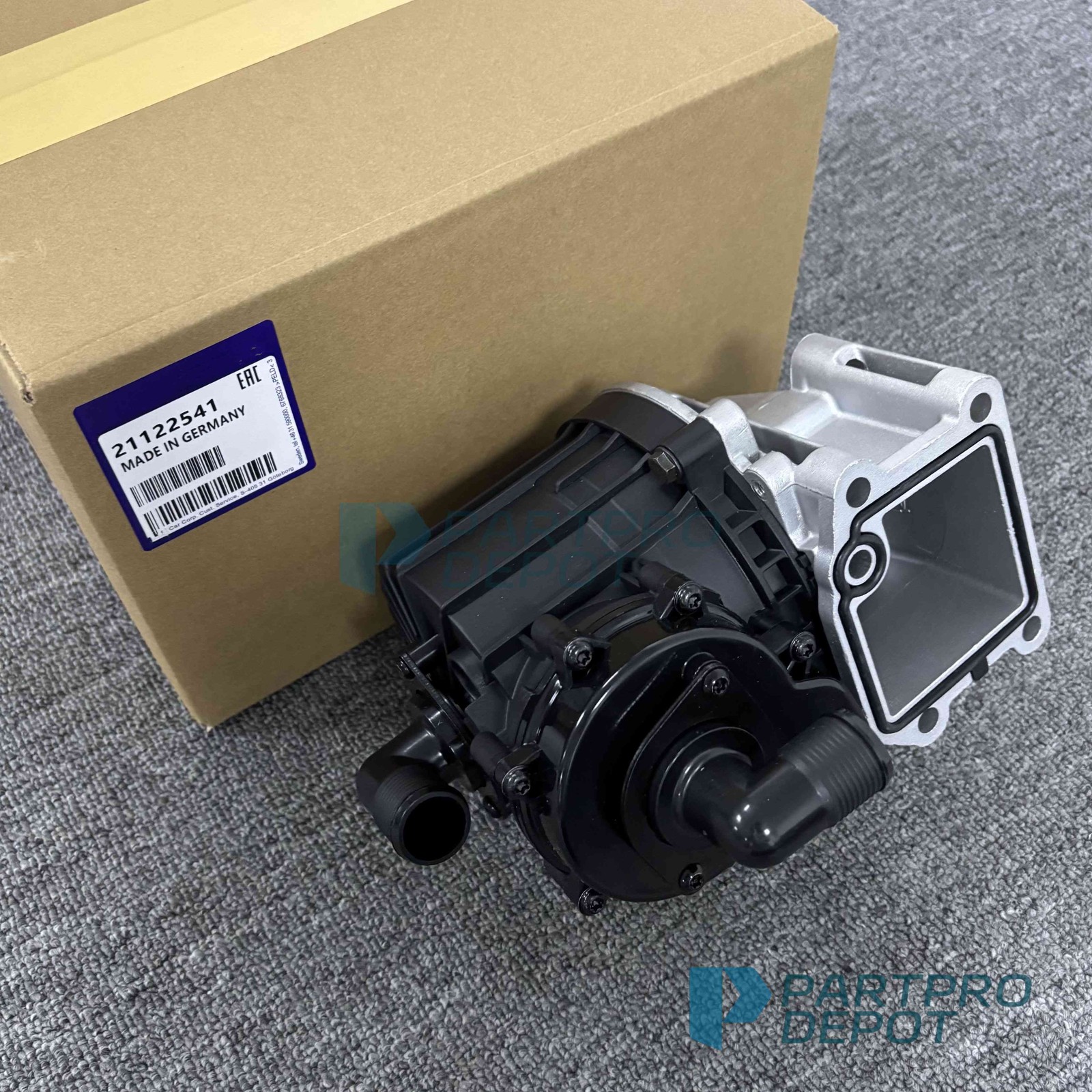 New Oil Crankcase Ventilation Separator Fit For 21122541 20499419 Volvo D13 MP8