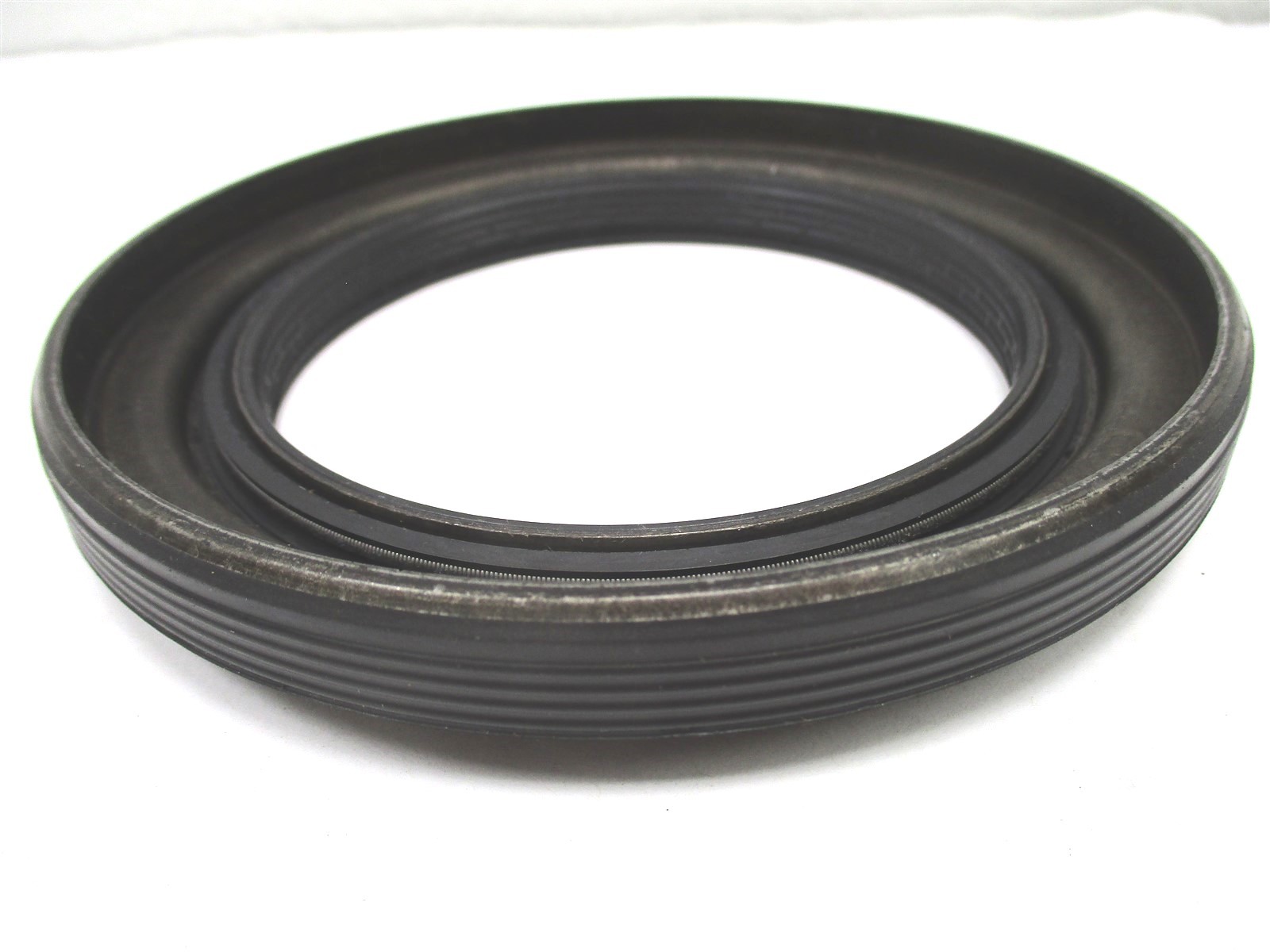 393-0212 NEW STEMCO DISCOVER WHEEL OIL SEAL 38780 3930212
