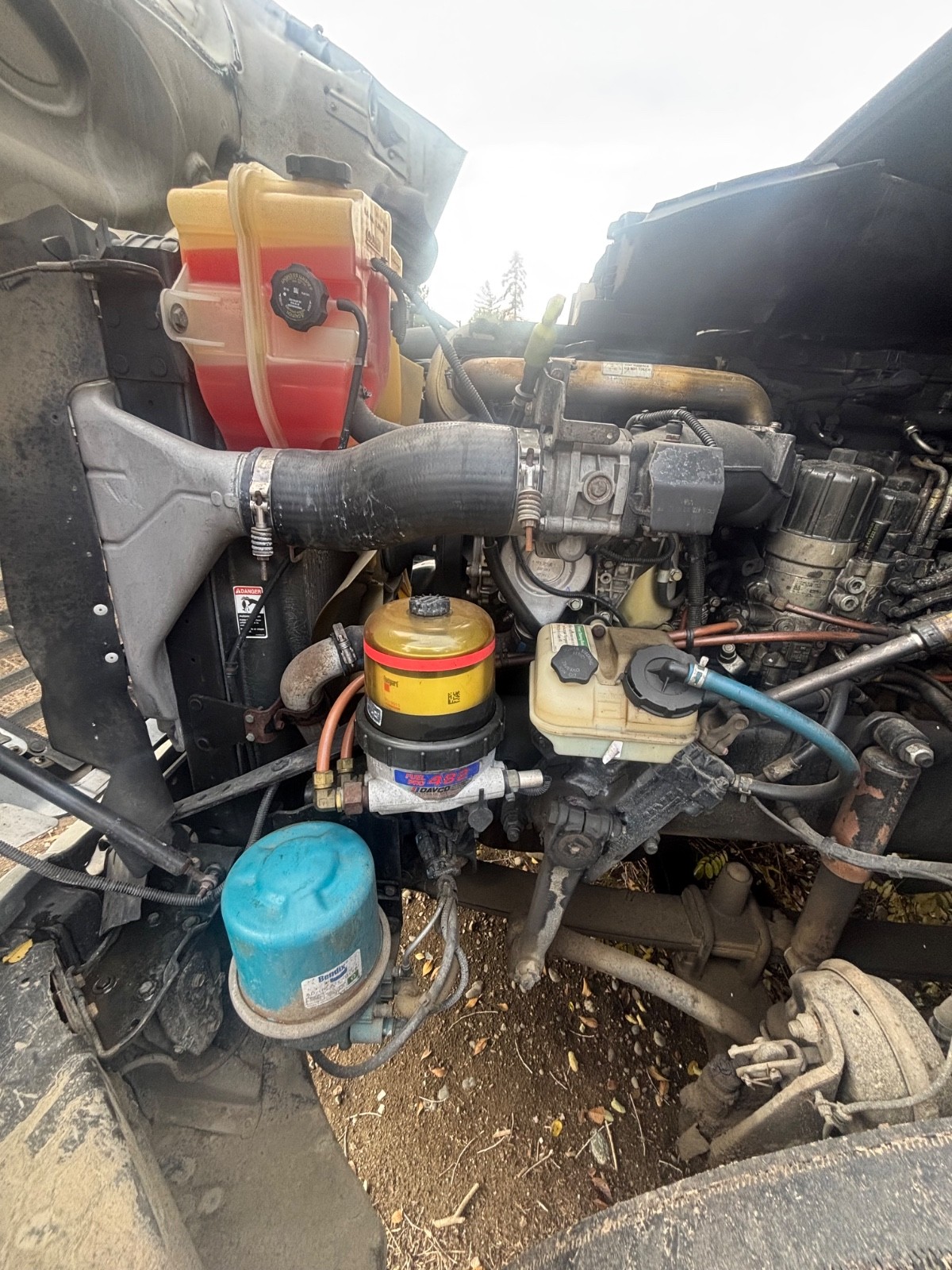 semi truck accessories and parts for 2009 freightliner cascadia