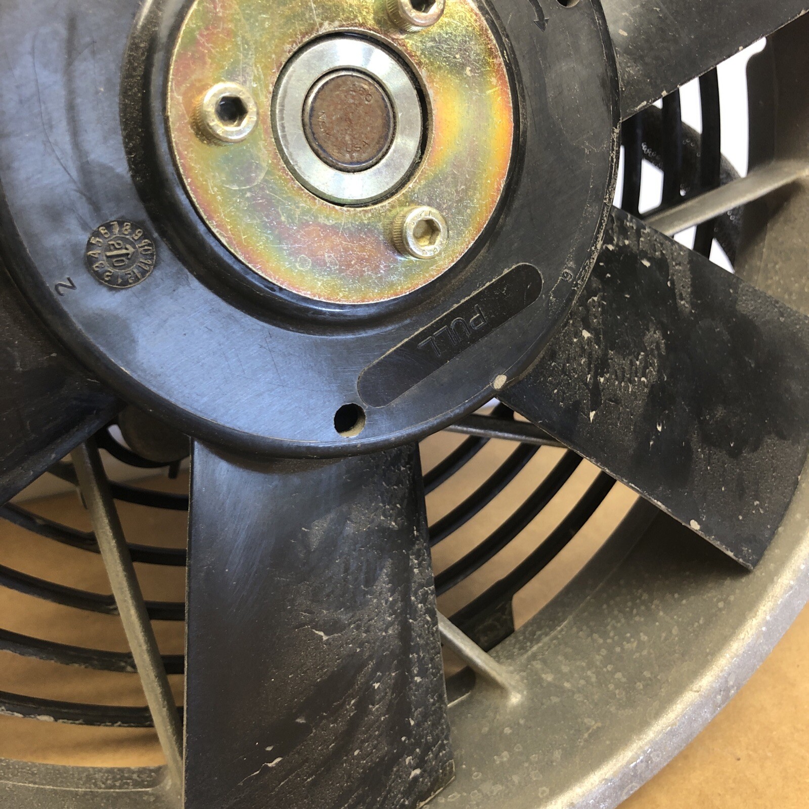 EMP 11 INCH FAN 12V “SMART FLOW” FIL11-12V-PULL-G-L E Pulled from EV prototype *