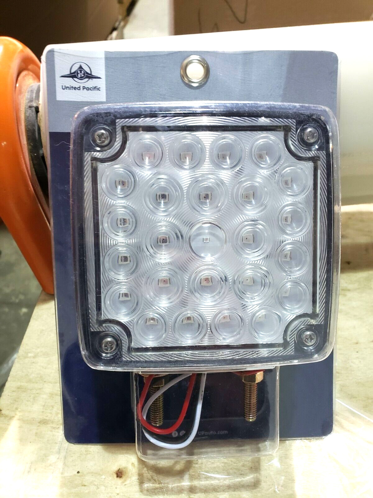 United Pacific 38759 Turn Signal Clear – 52 LED Double Stud Passenger Side