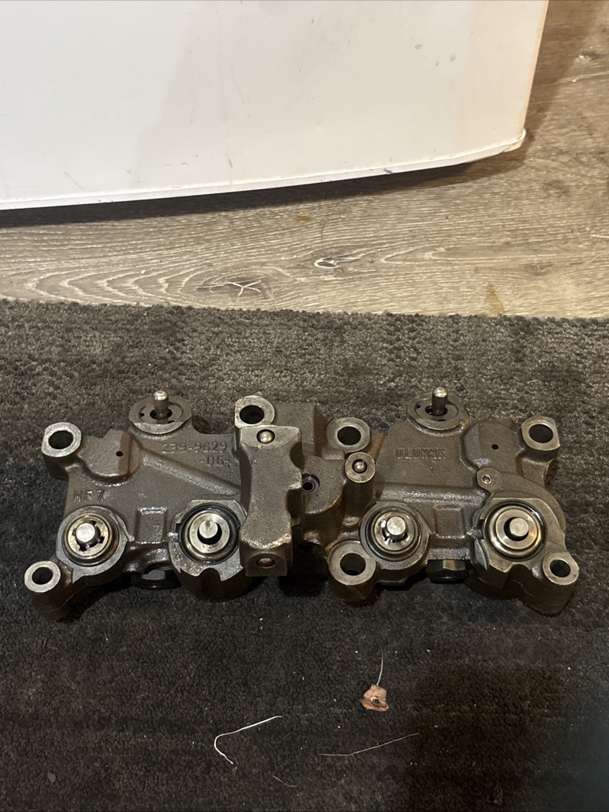 CATERPILLAR C15 Model 6NZ ENGINE JAKE BRAKE 305-0639