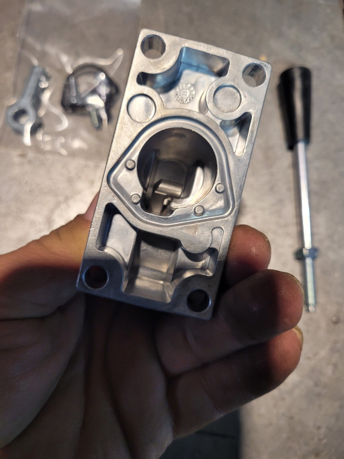157B3171 SAUER DANFOSS VALVE LIFTER W HANDLE