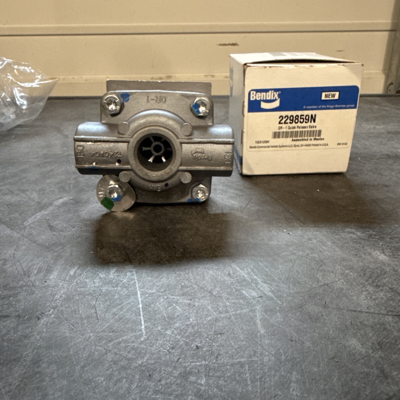 BENDIX QR-1 BRAKE QUICK RELEASE VALVE – 229859N – New In Package