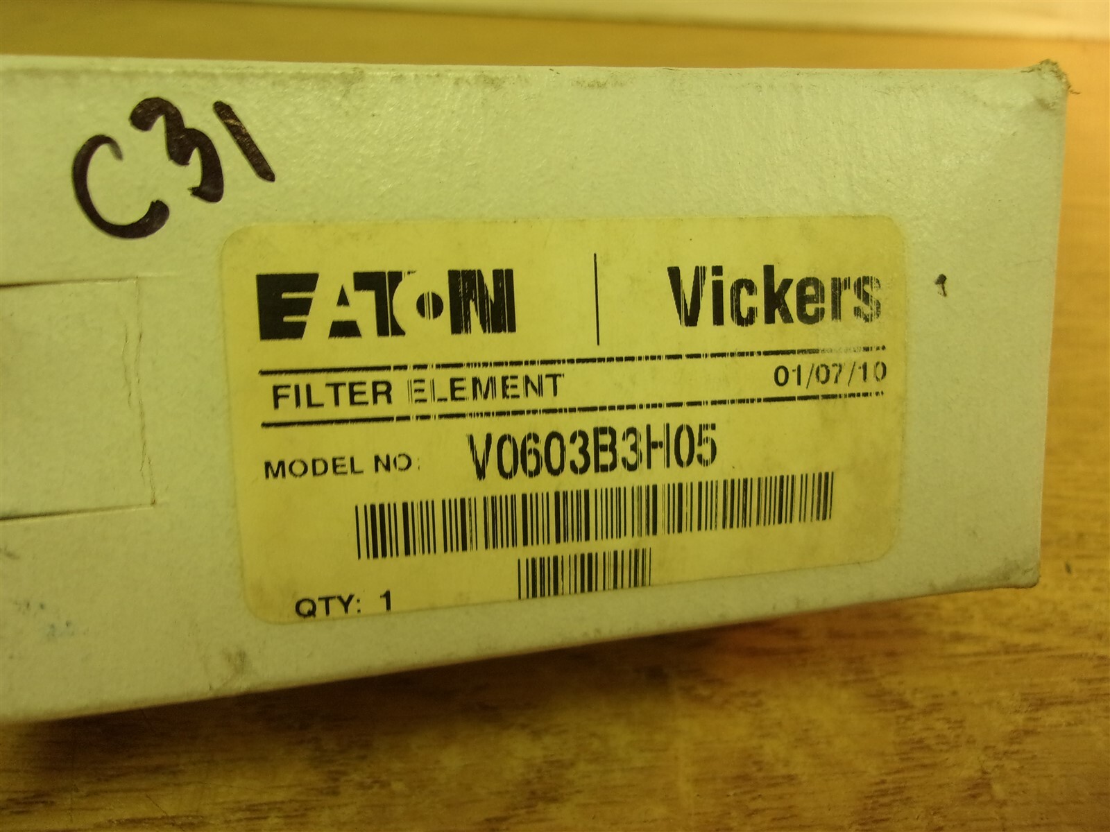 NEW Eaton Vickers V0603B3H05 Hydraulic Filter *FREE SHIPPING*