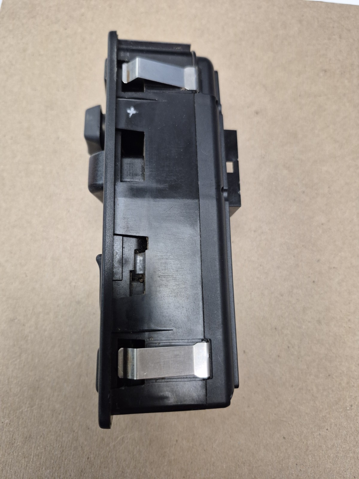 Genuine PACCAR OEM Kenworth Driver Door Control Module DCM Q27-1048-1200 50561aa
