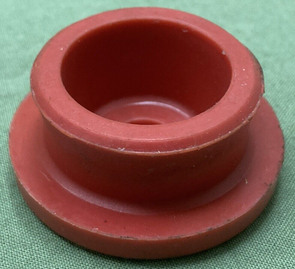 NEW PRO TRUCKING PRODUCTS 3595990 WHEEL HUB CAP VENT PLUG 1-1/8″