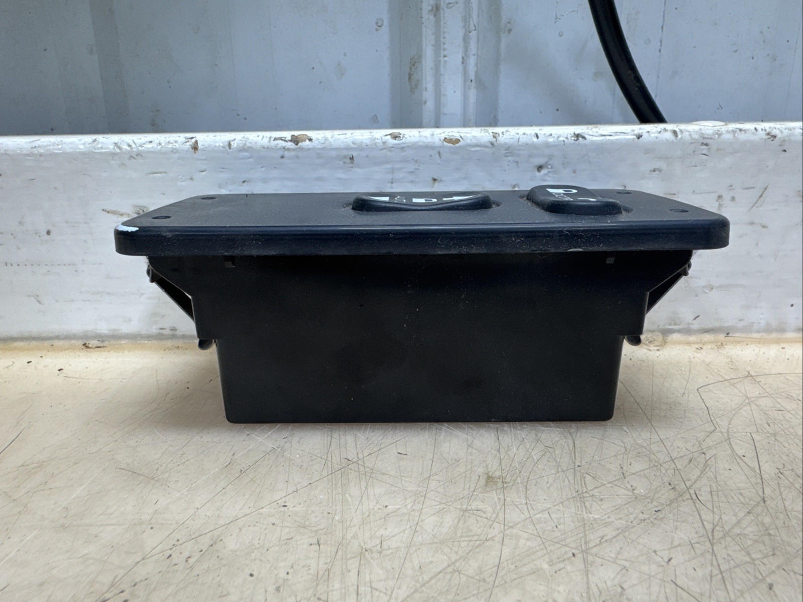 2013 INTERNATIONAL PROSTAR+ RH DOOR/WINDOW SWITCH 3544936C6 YAZAKI: 3817900-410