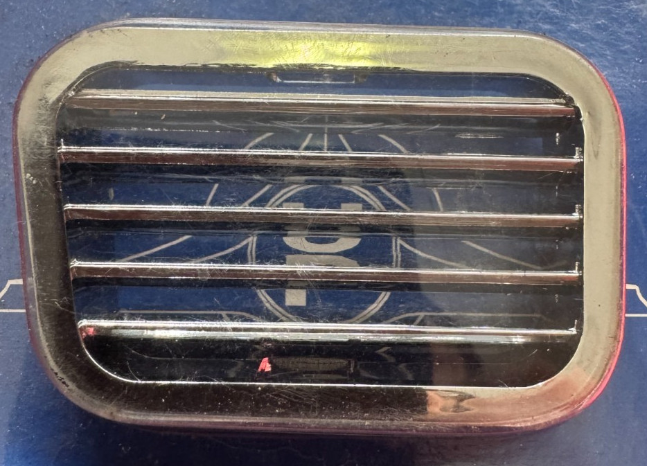 United Pacific 41372 Dashboard Air Vent, A/C Vent, LH, for 2006+ Kenworth