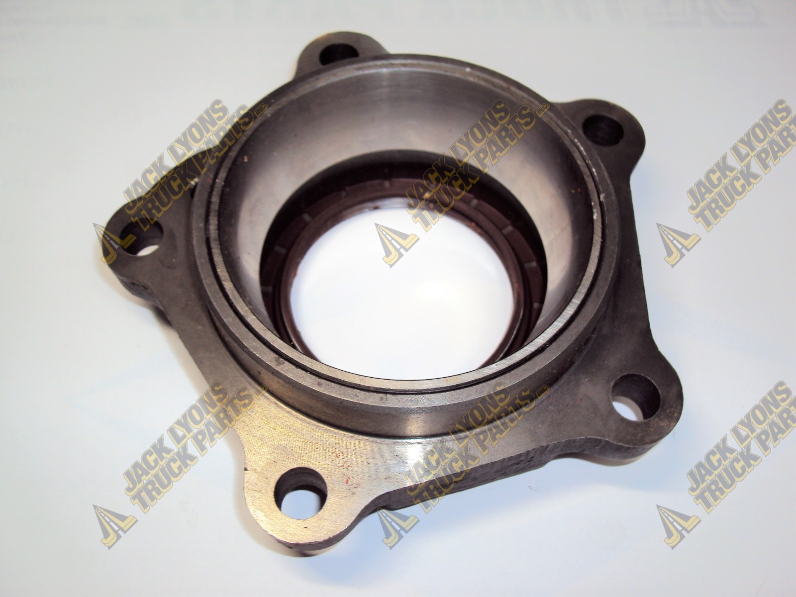 85423 New Eaton Dana Spicer INPUT RETAINER – OEM 085423 OBSOLETE New Old Stock