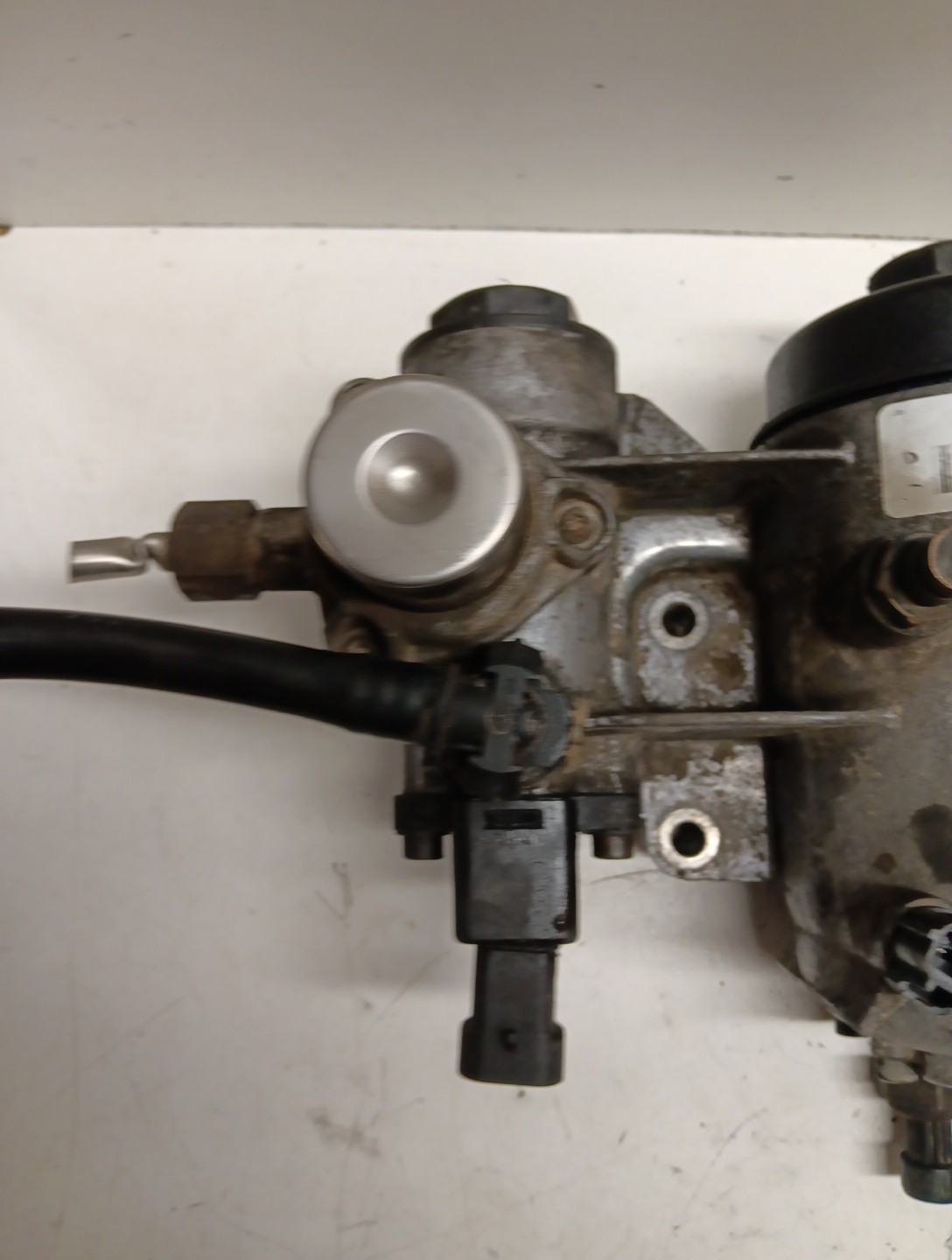 1873932C95 Fuel Filter Heated Item #3112