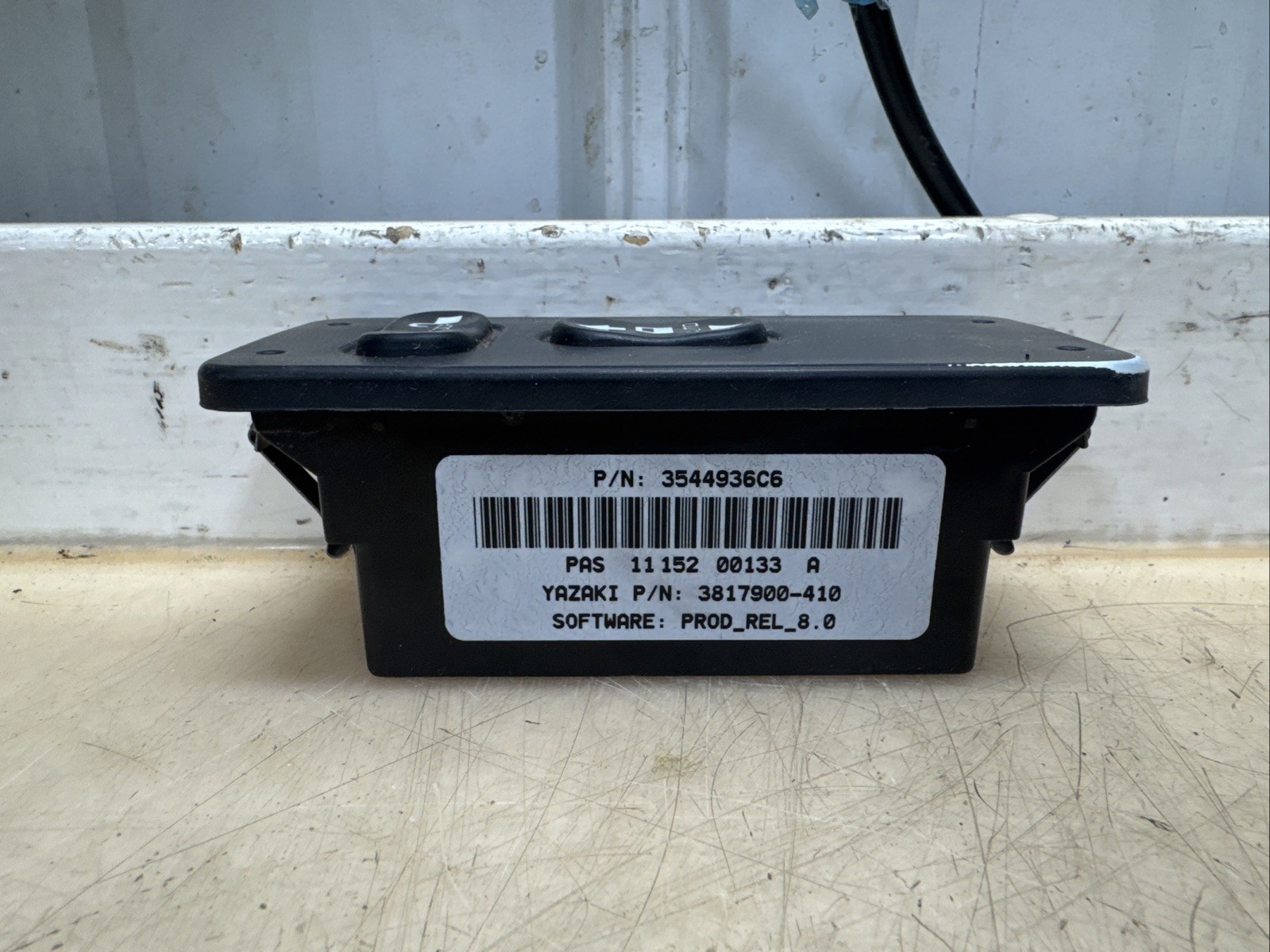 2013 INTERNATIONAL PROSTAR+ RH DOOR/WINDOW SWITCH 3544936C6 YAZAKI: 3817900-410