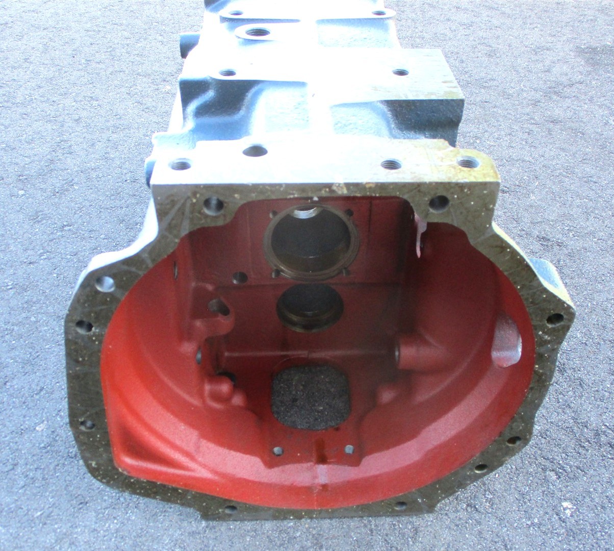 32440-14130 GENUINE KUBOTA CLUTCH HOUSING L3250DT L3250F