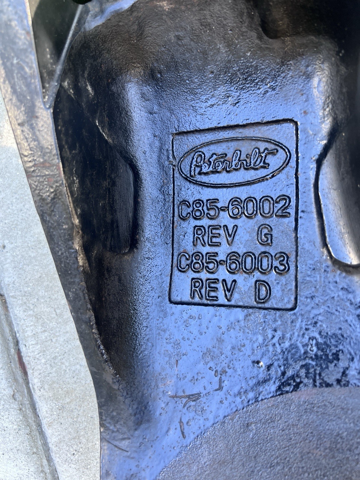 Peterbilt 579 OEM Part – C85-6002 Used