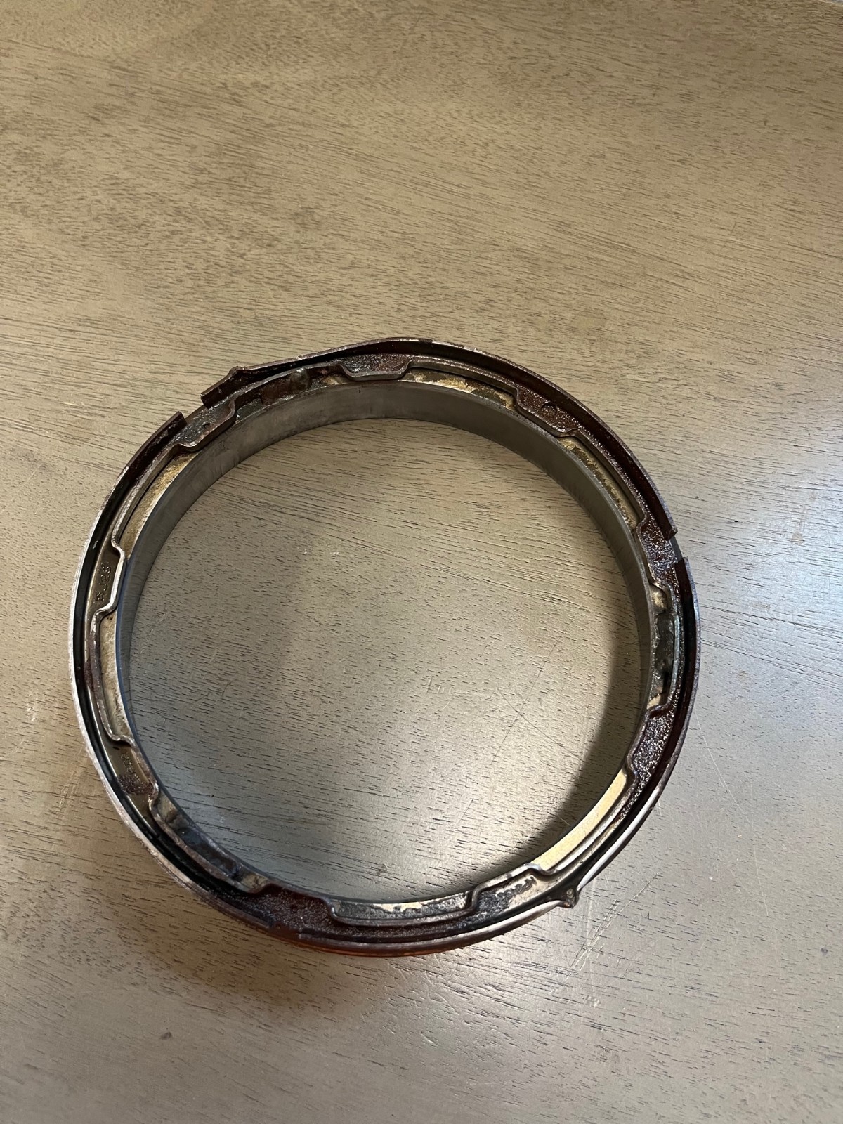 31044 EATON-SPICER DIFFERENTIAL BEARING CUP (THREADED)