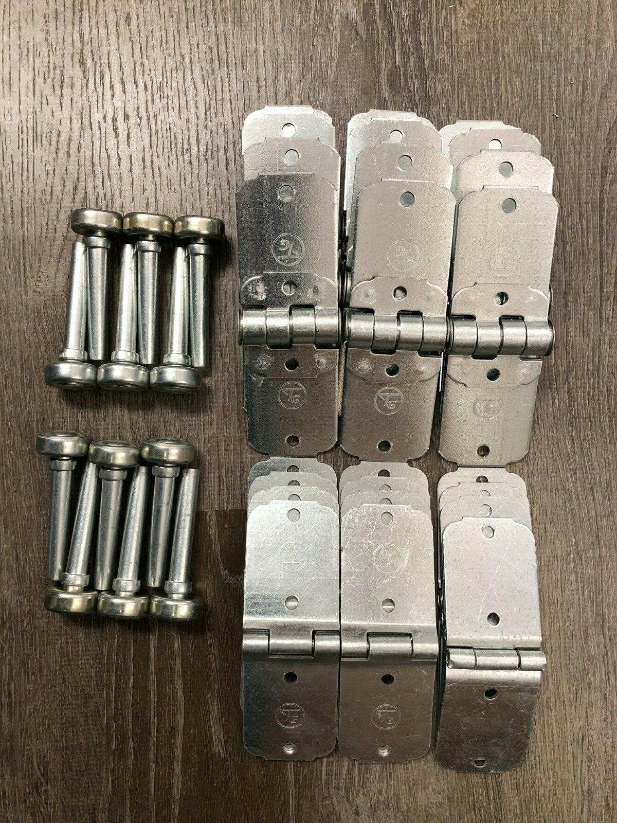 30 Pack Todco Style Roll up Door Repair Kit 1″ Rollers Center & End Hinges