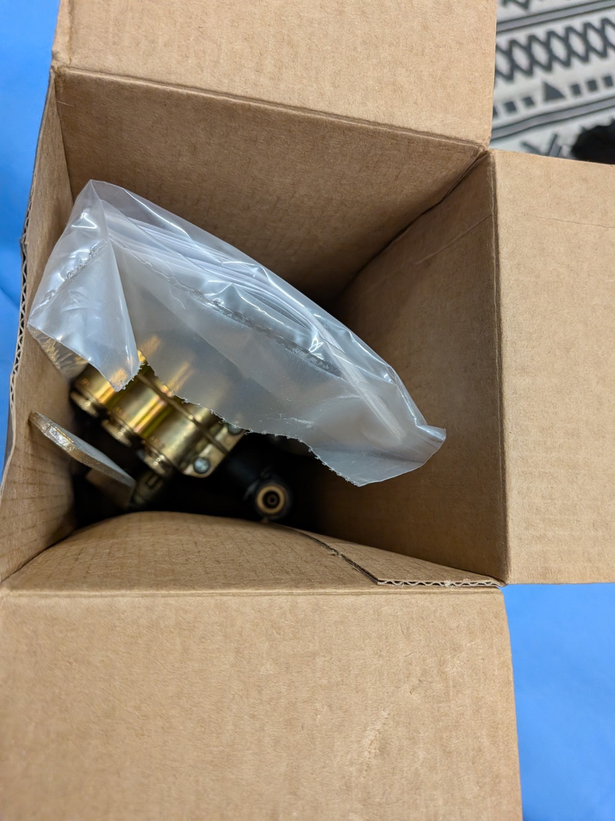 Haldex PR Plus Height Control Valve – 90555353 – PGL12026, New Old Stock.