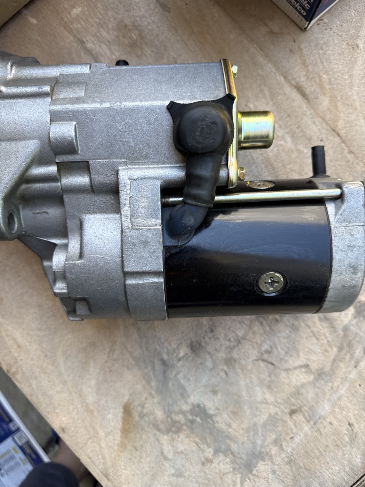 Caterpillar Original 3E5382 12V Starter Asphalt Pavers Challenger. Missing Nuts