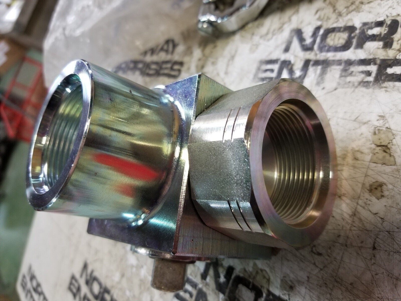 GE3L SAE20R DN25 1111AB 5075PSI : Gemels Ball Valve, 3-Way, 5075psi, 320184379