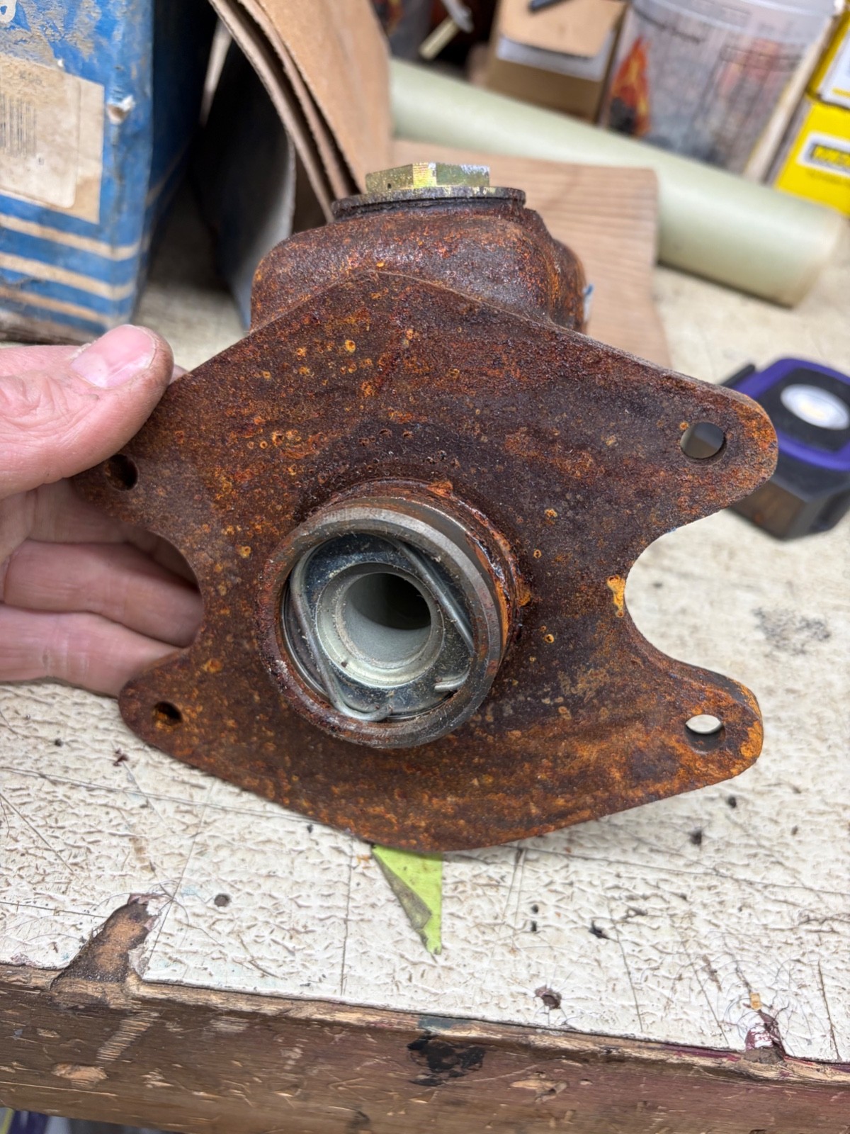 RAYBESTOS MC36127 9W. MADE IN THE U.SA -NOTHING HERE FROM CHINA