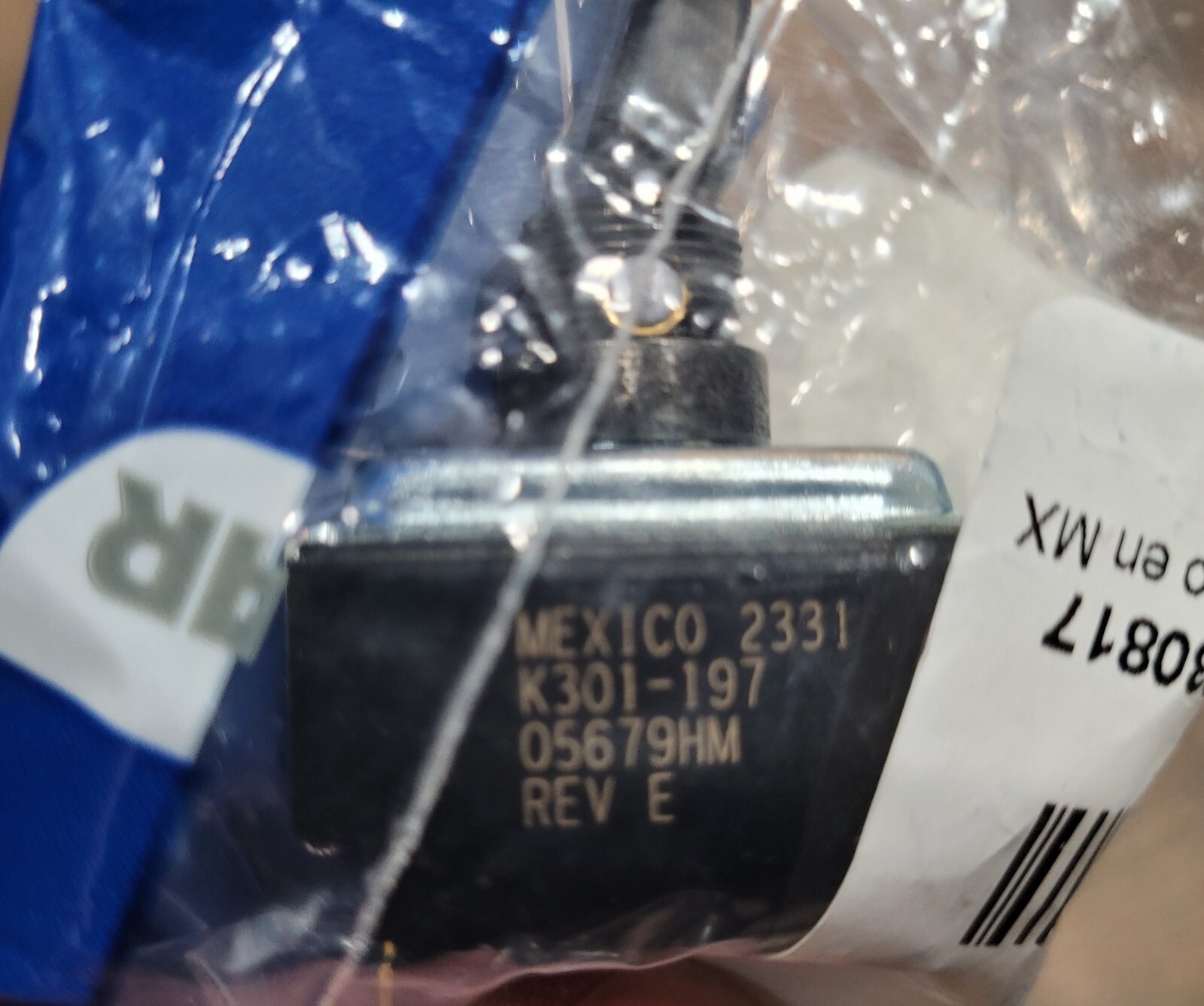 New OEM K301-197 Toggle Switch For Kenworth
