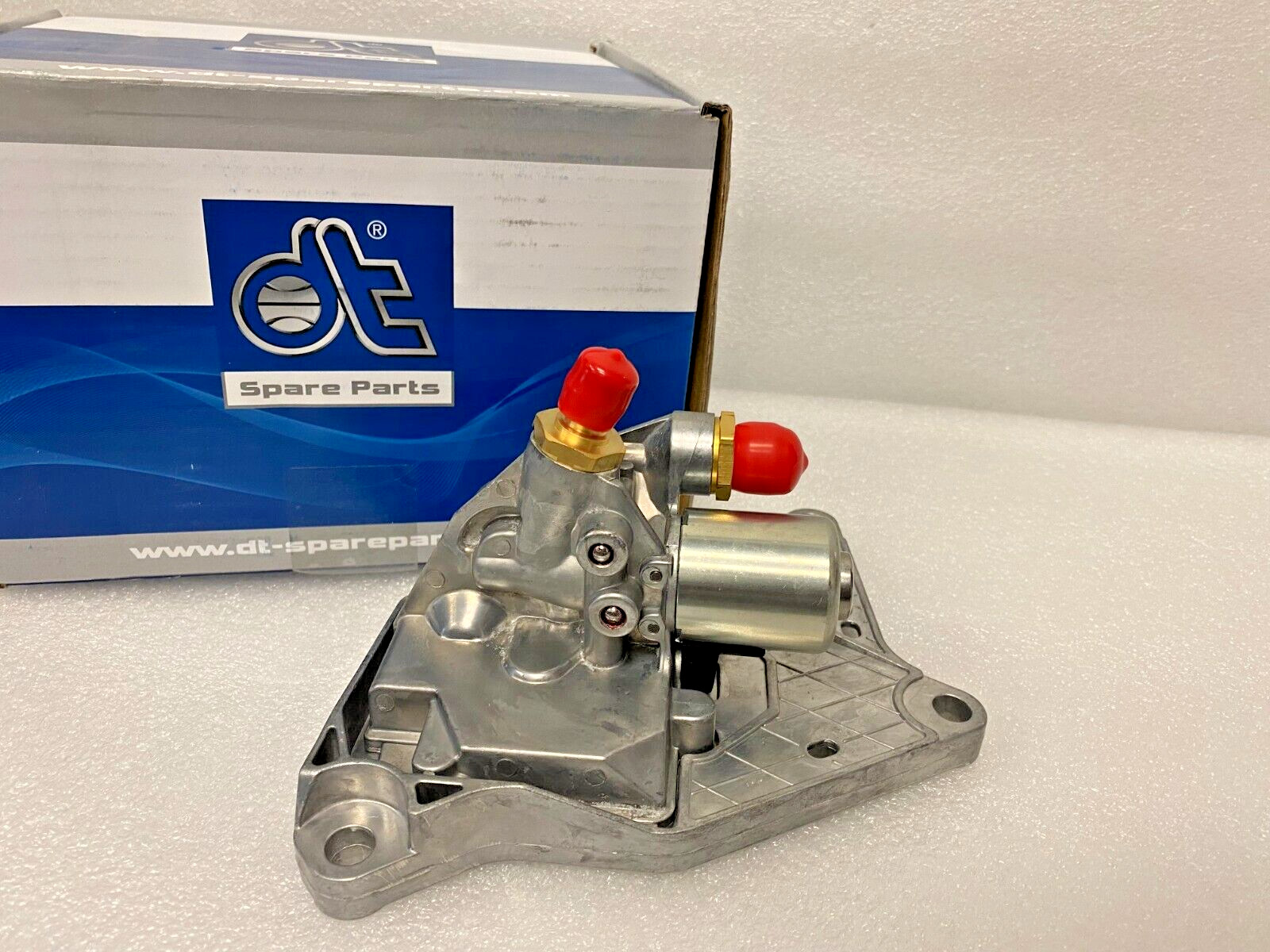 Engine Brake Air Valve For Volvo 23992701 MADE IN GERMANY