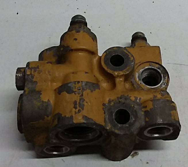 Cater 3406E Diesel Engine Fuel Manifold 103-4656 OEM Genuine Part Item #3312